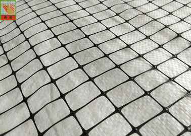 Industrial Plastic Protective Netting Dukungan Mesh 50g / Sqm 500m Panjang Warna Hitam